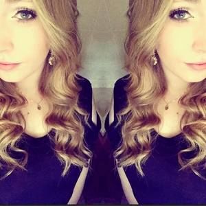 Meet your Posher, Kayla